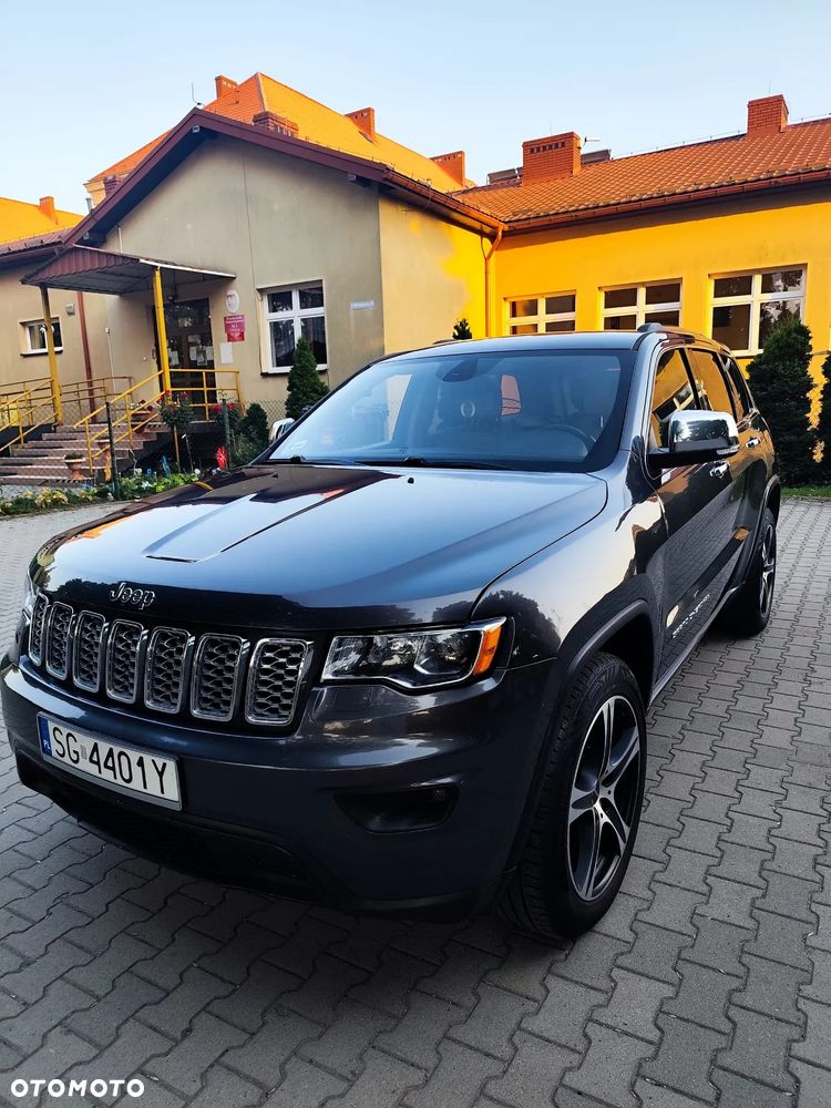 Jeep Grand Cherokee - 3