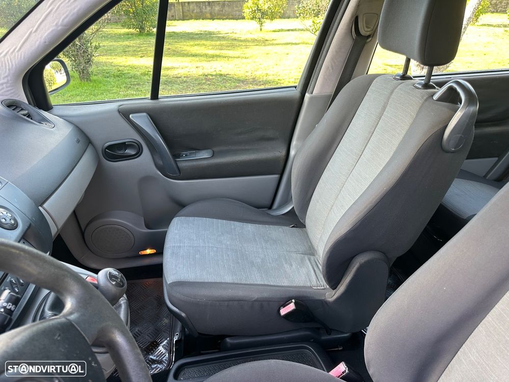 Renault Scénic 1.5 dCi Expression - 15