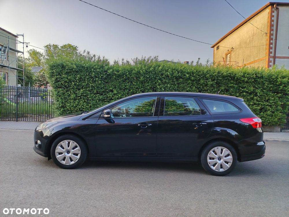 Ford Focus 1.6 TDCi DPF Trend - 8