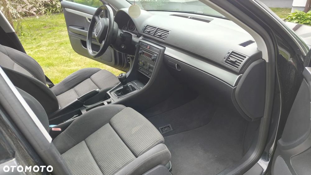 Audi A4 Avant 2 - 8