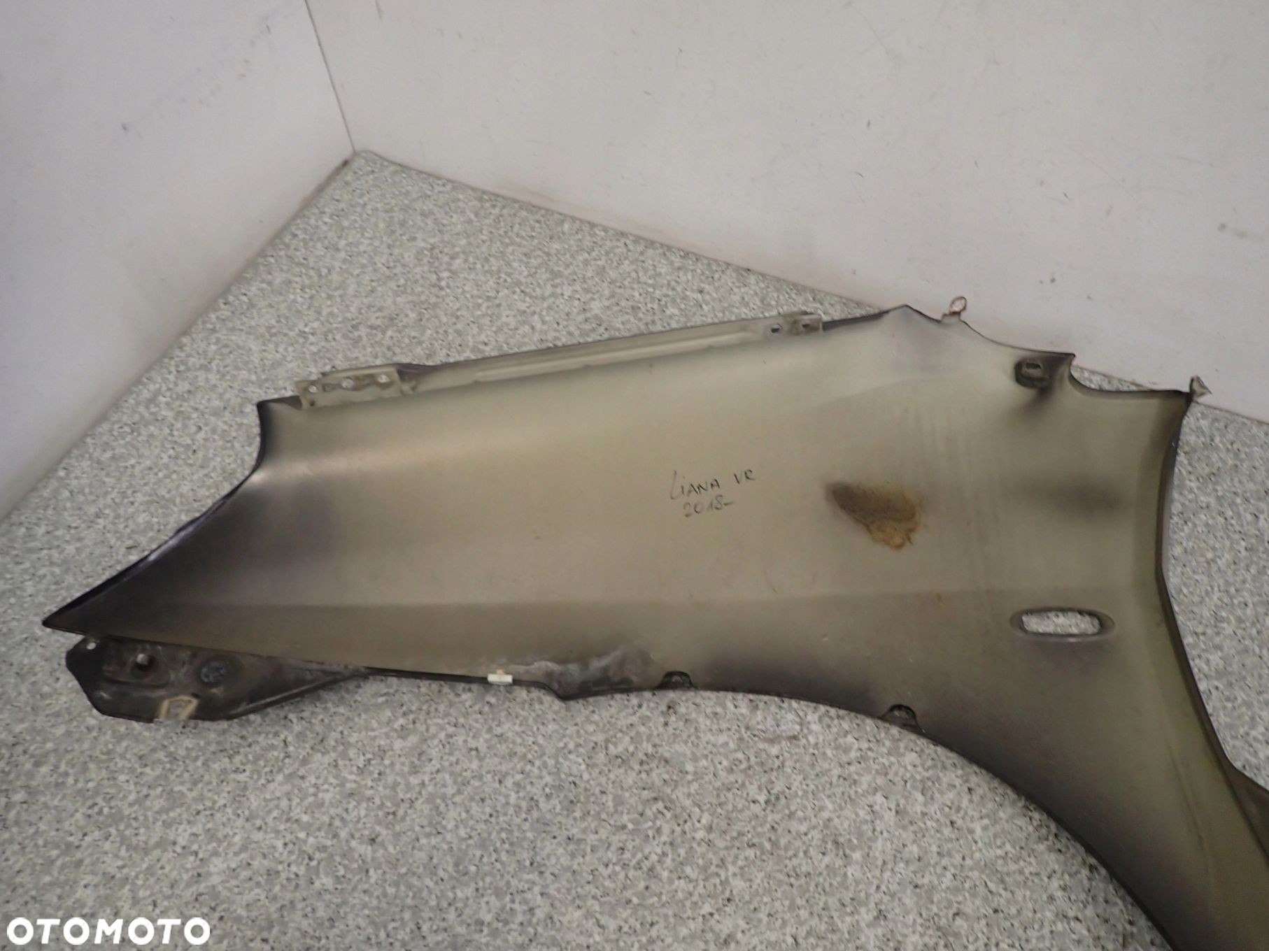 SUZUKI LIANA 01-07 BŁOTNIK PRZEDNI PRAWY ZJ3 - 9