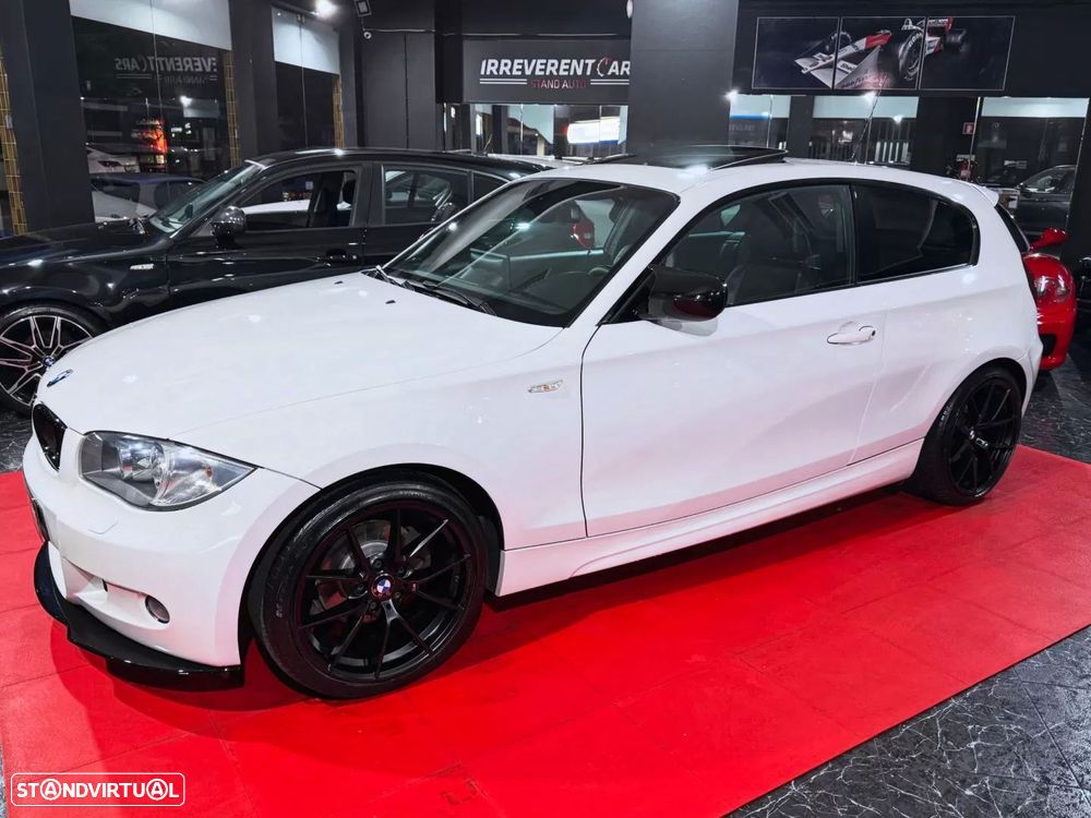 BMW 118 d Pack M - 2