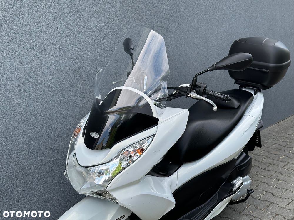 Honda PCX - 12