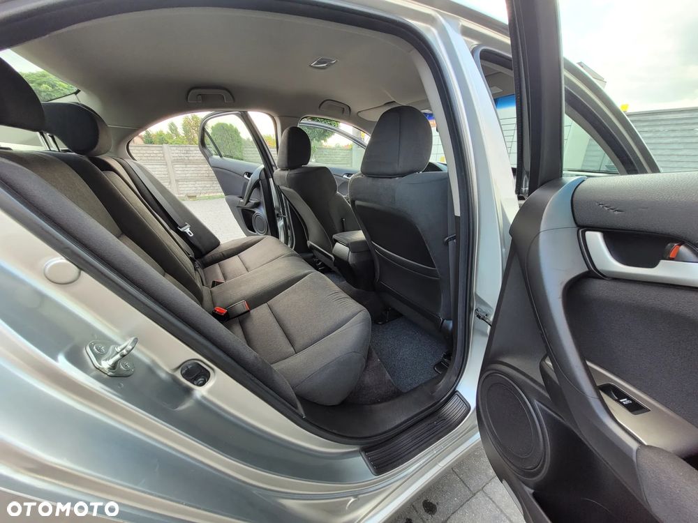 Honda Accord 2.0 Comfort - 15