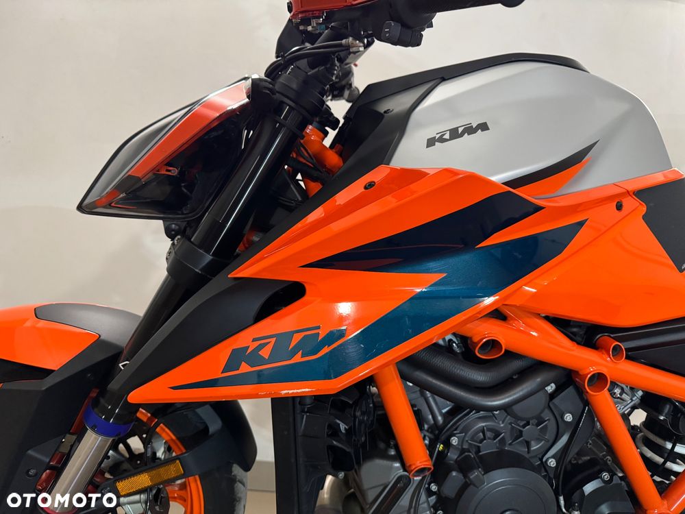 KTM Super Duke - 22