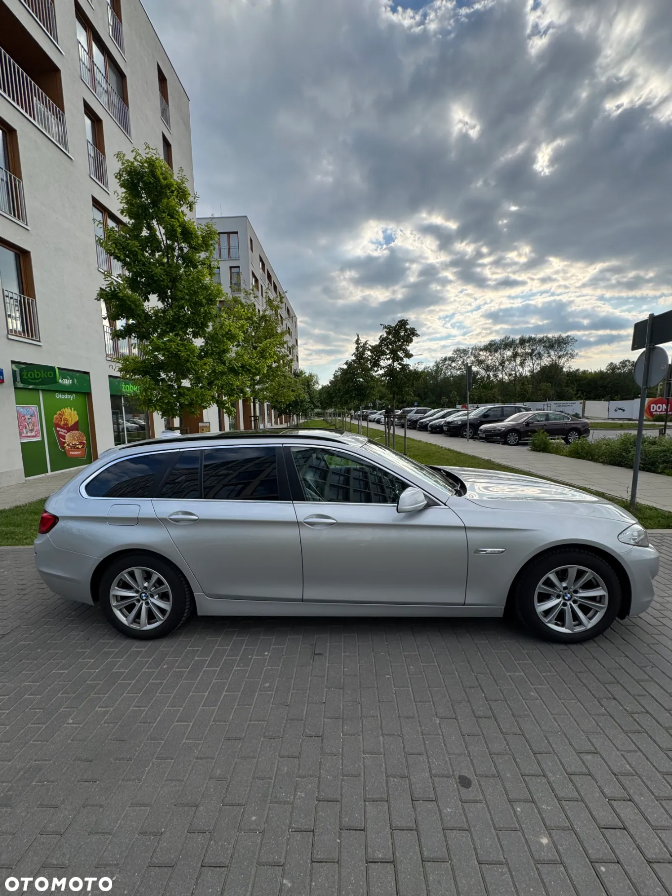 BMW Seria 5 520d Touring - 4