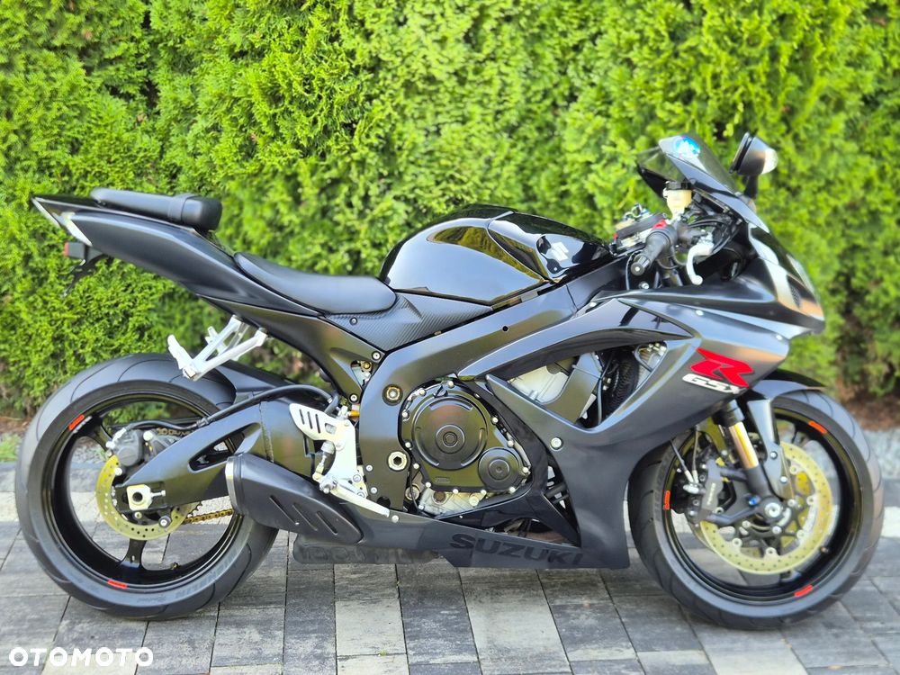 Suzuki GSX-R - 2