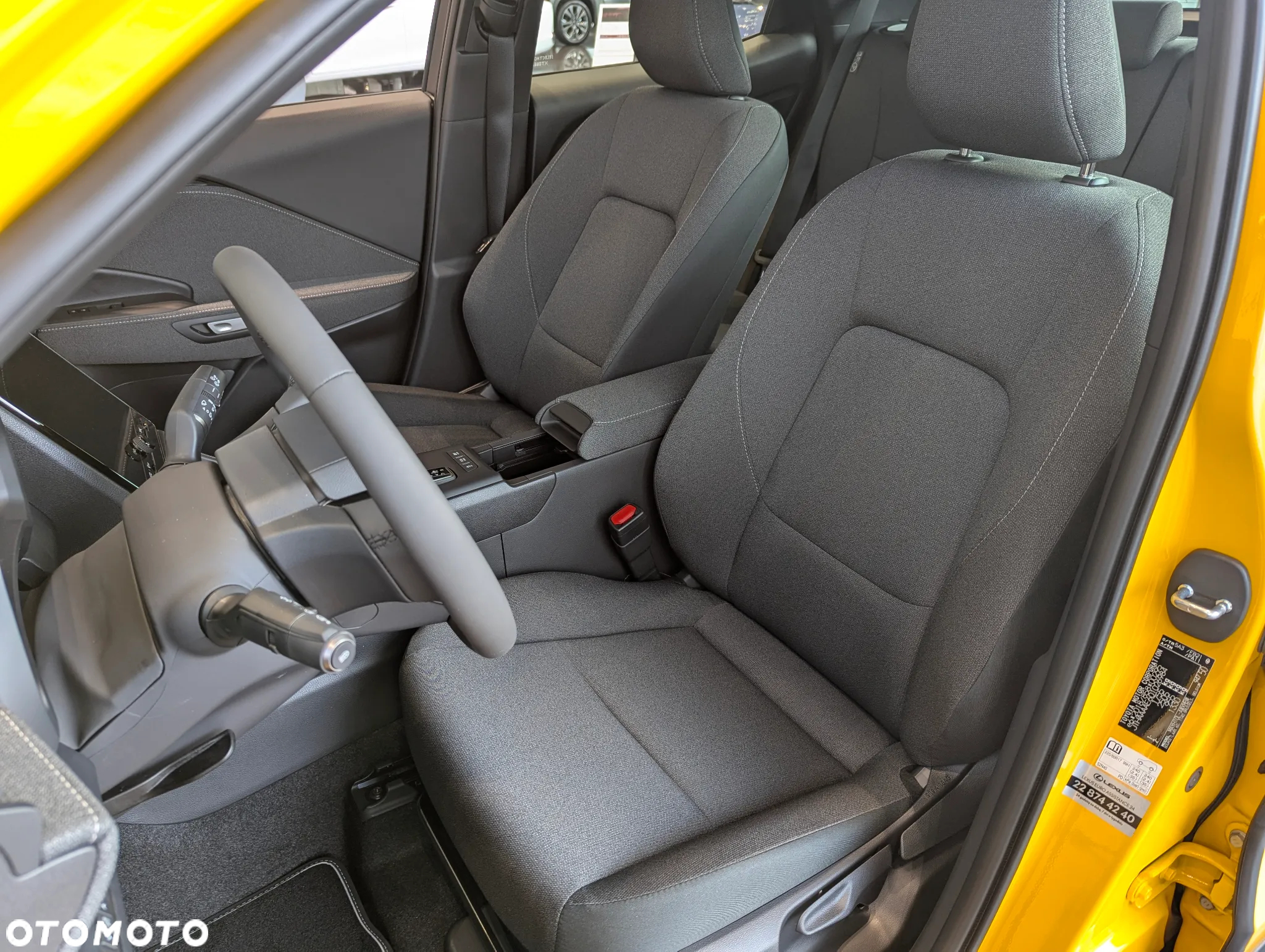 Lexus LBX 1.5 Hybrid - 5