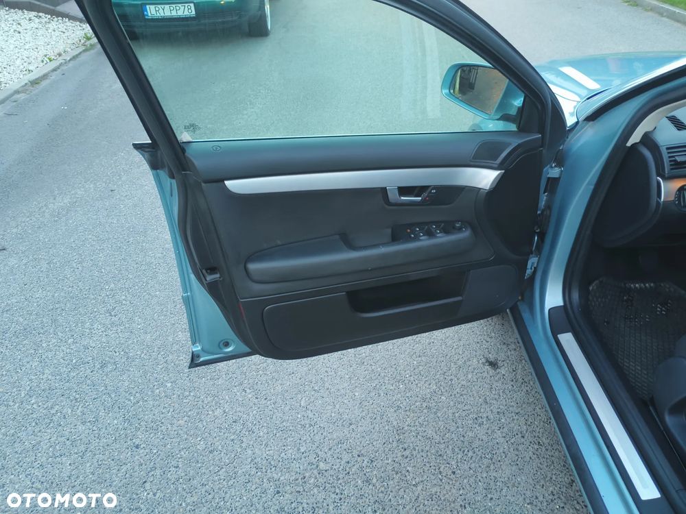 Audi A4 Avant - 21
