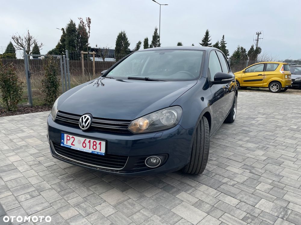 Volkswagen Golf 1.6 TDI DPF Highline - 24