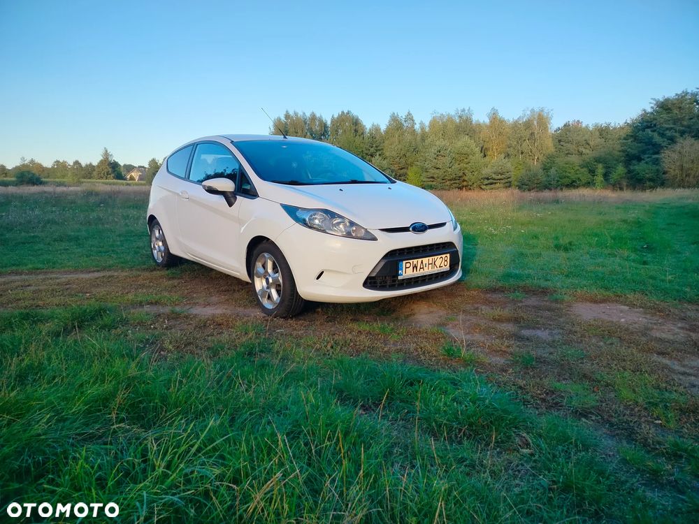 Ford Fiesta 1.6 TDCi DPF Trend - 2