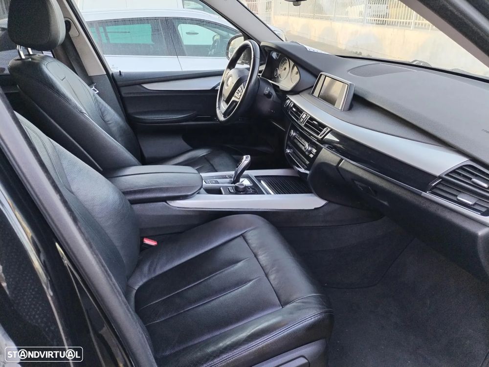 BMW X5 25 d sDrive Comfort 7L - 6