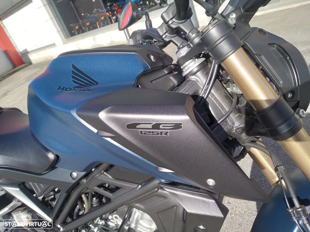 Honda CB CB 125 R - 11