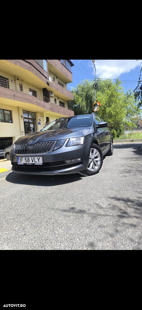 Skoda Octavia 2.0 TDI DSG Ambition - 7