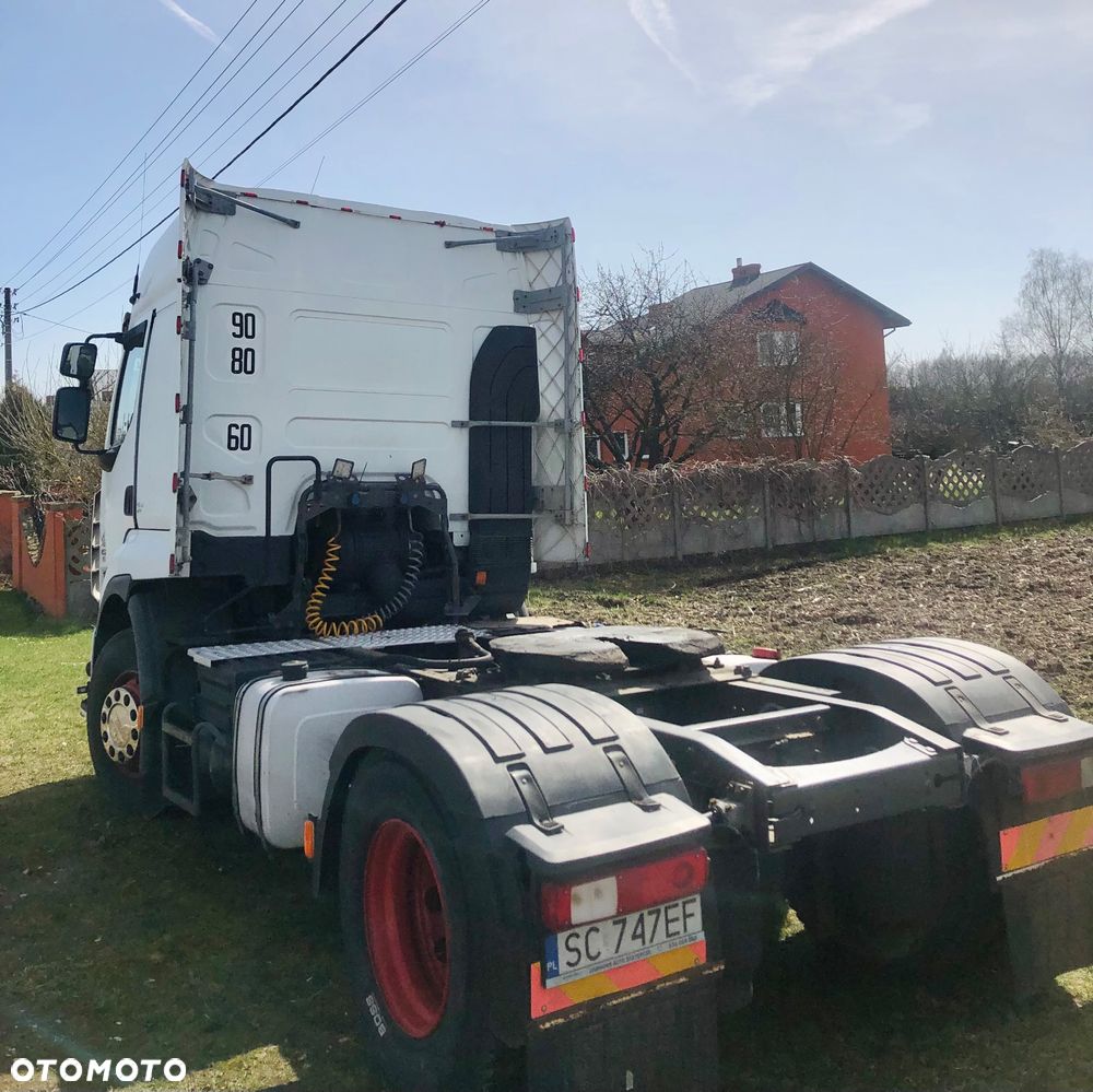 Renault Premium - 10