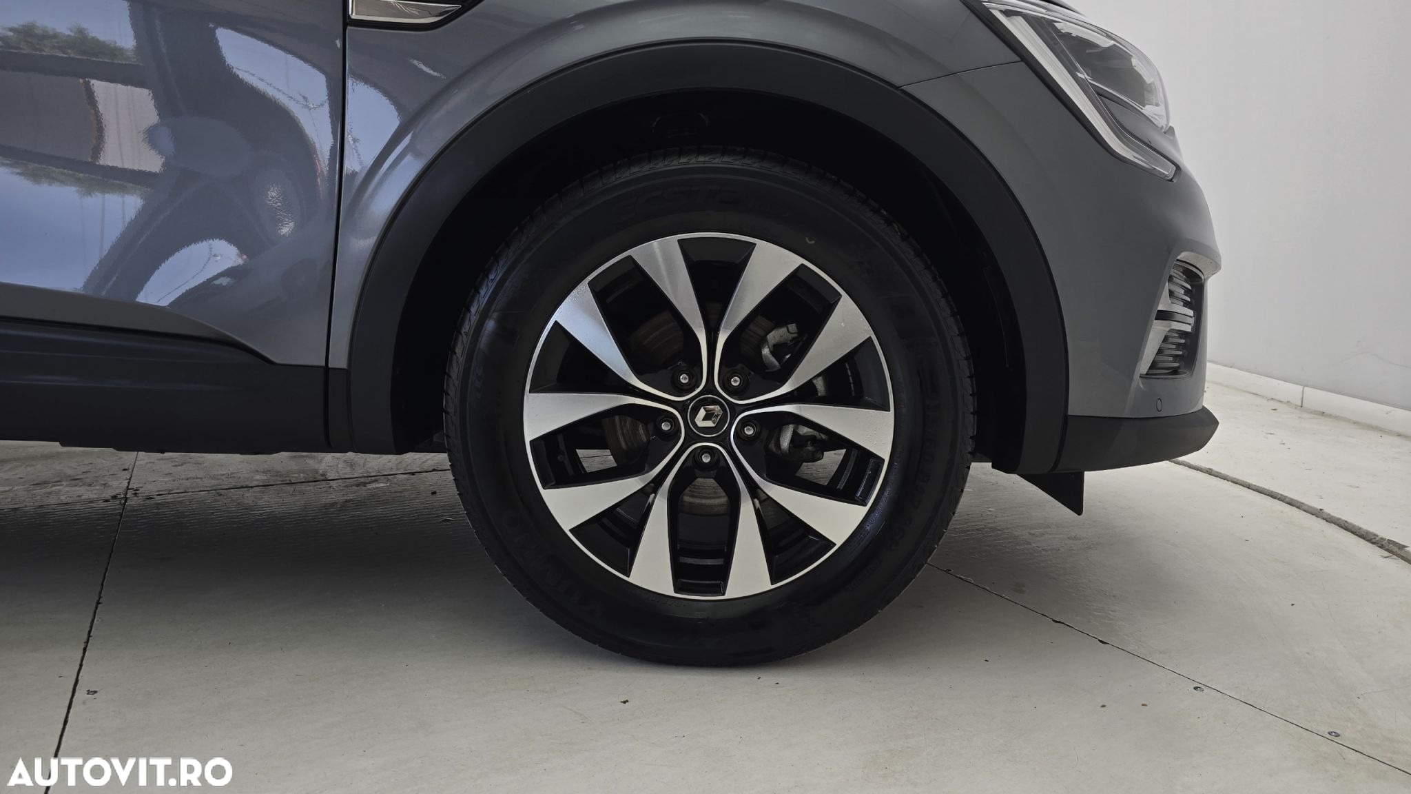 Renault Arkana E-TECH 145 Evolution - 23
