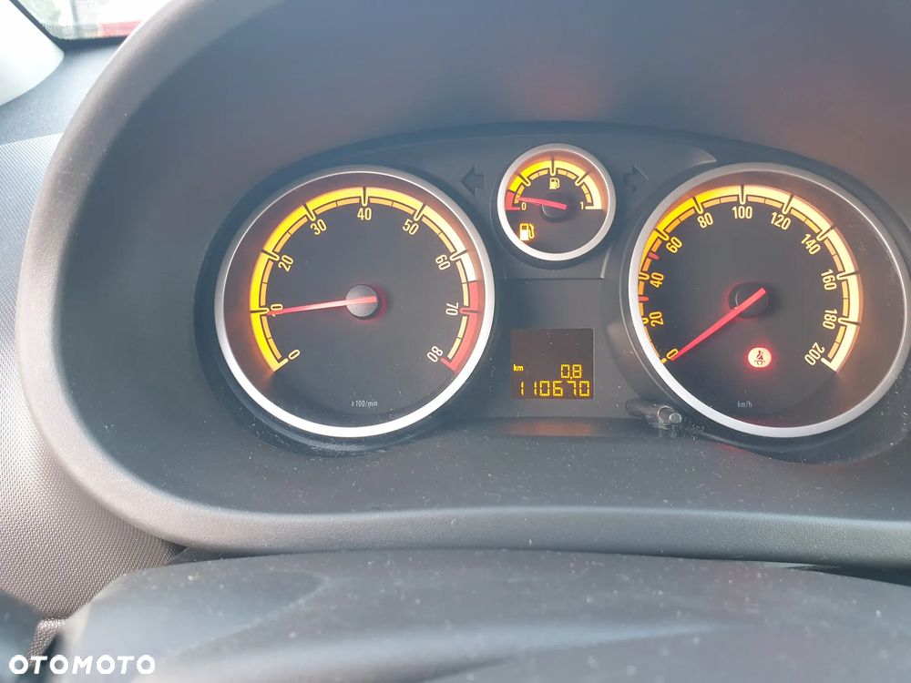 Opel Corsa 1.4 16V Energy - 28