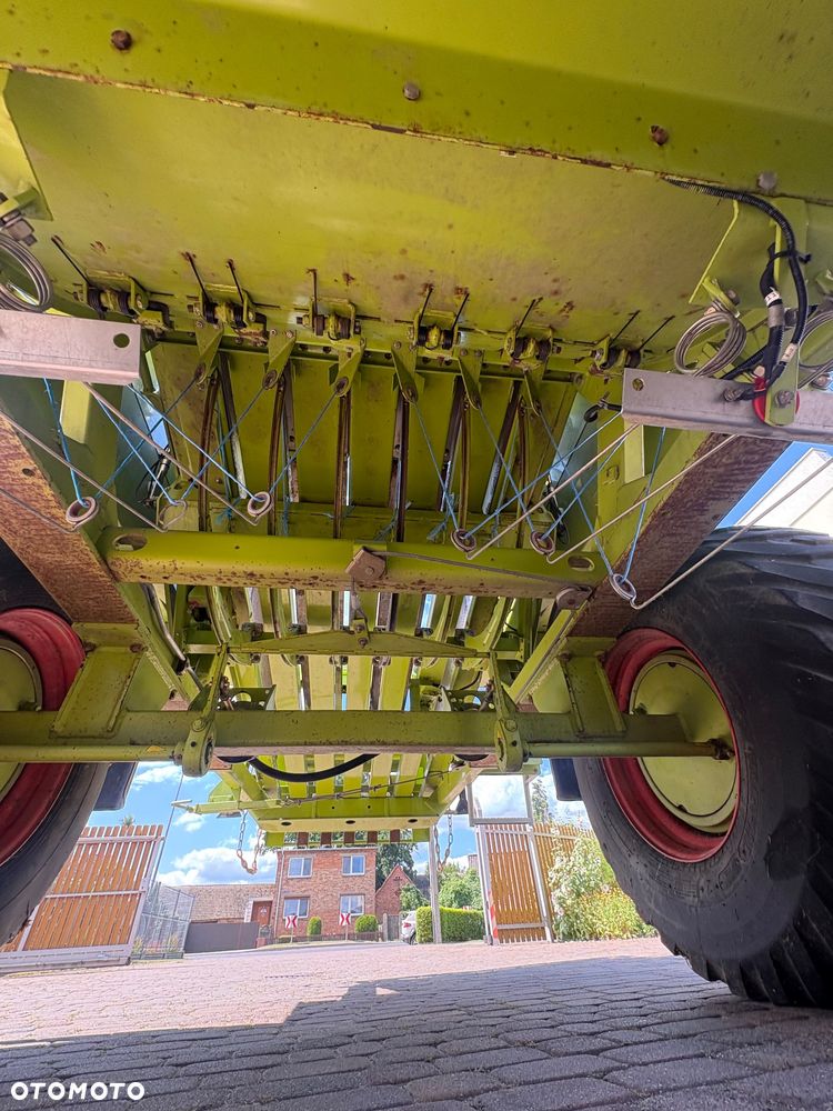 Claas QUADRANT 2200 (nie Krone BigPack, John Deere 690, hesston) - 24