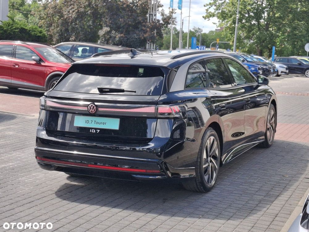 Volkswagen ID.7 77kWh Pro Plus - 9