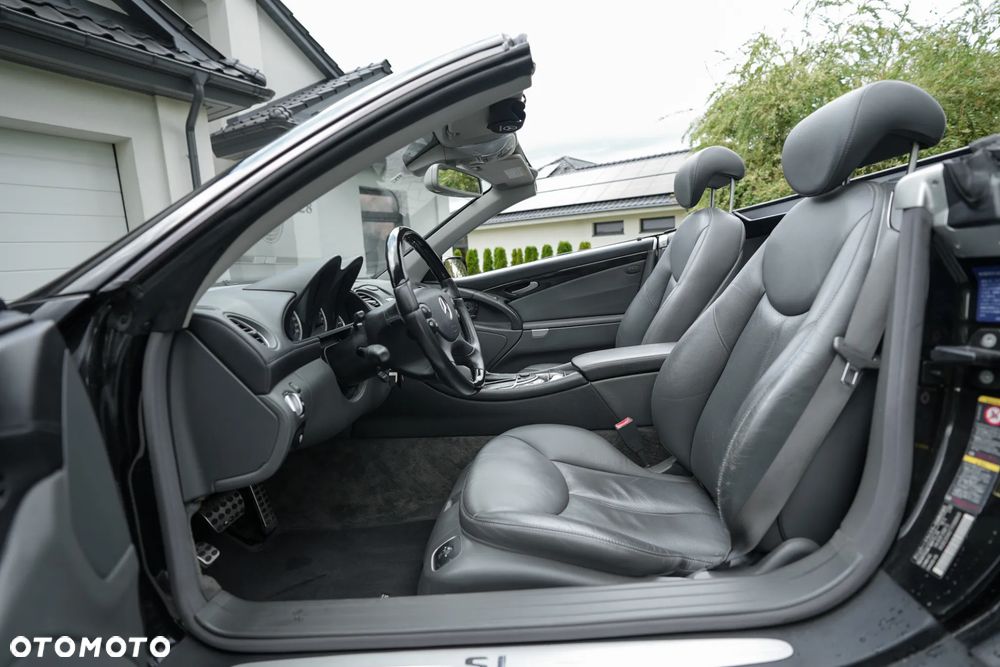 Mercedes-Benz SL 350 - 27