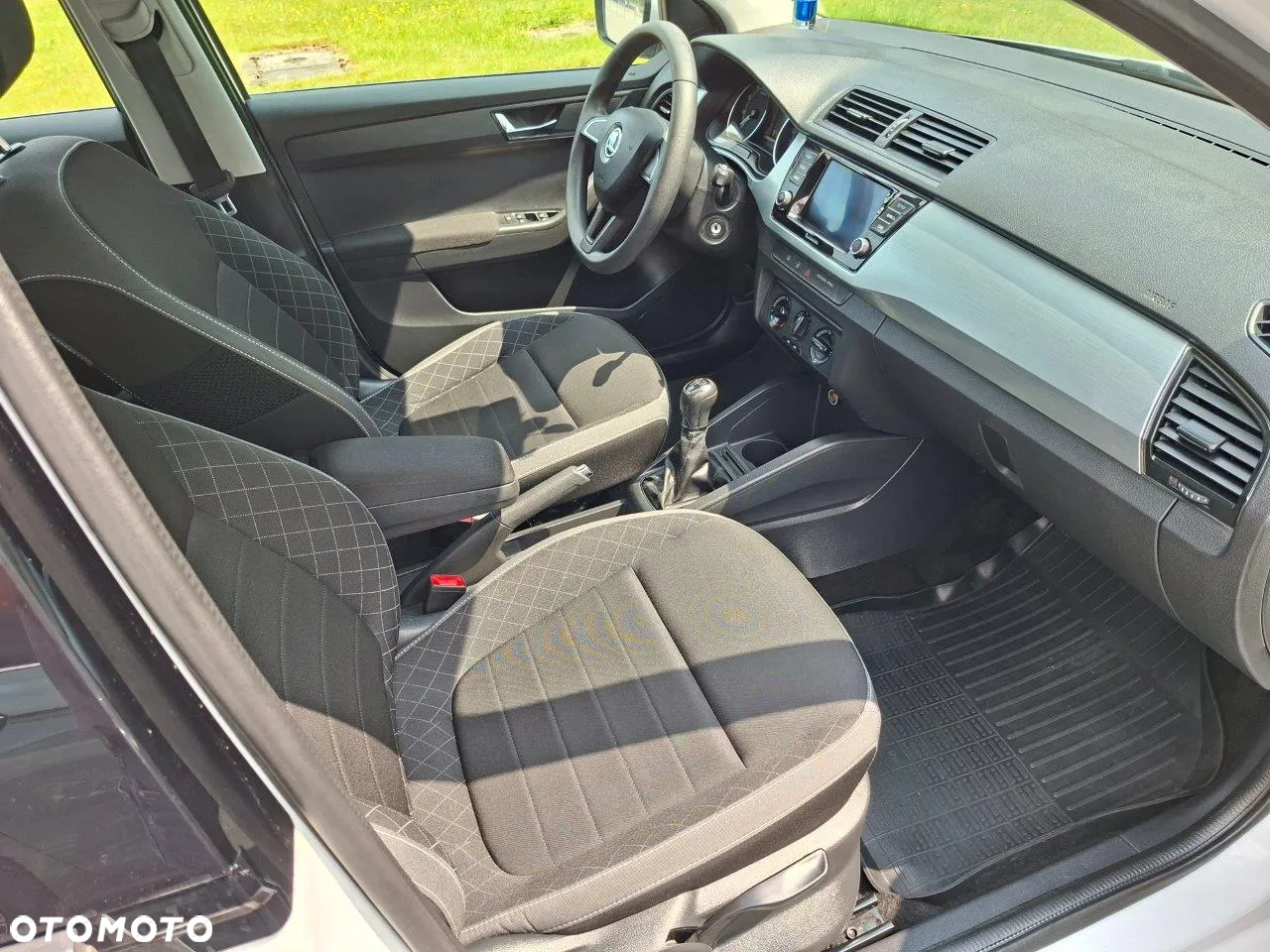 Skoda Fabia - 10