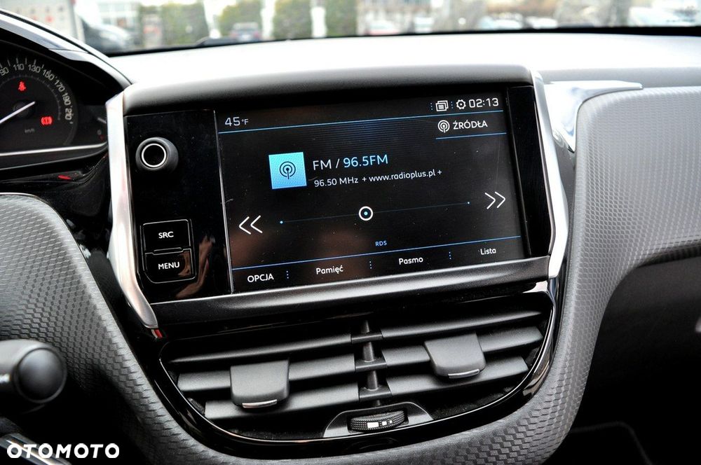 Peugeot 2008 1.2 Pure Tech GPF Style - 18