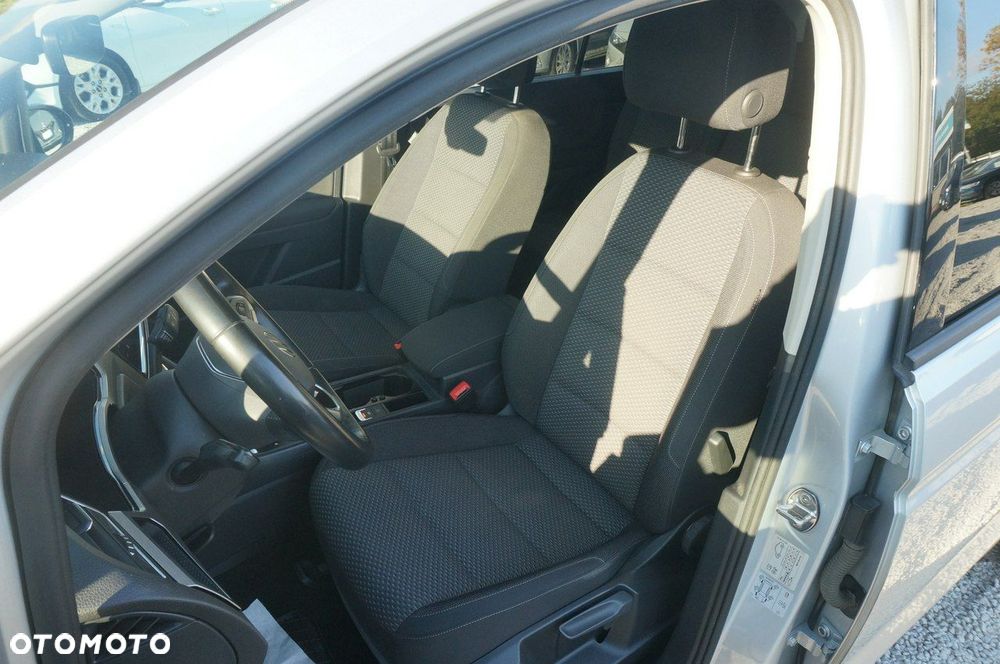 Volkswagen Touran 2.0 TDI BMT Comfortline DSG - 21