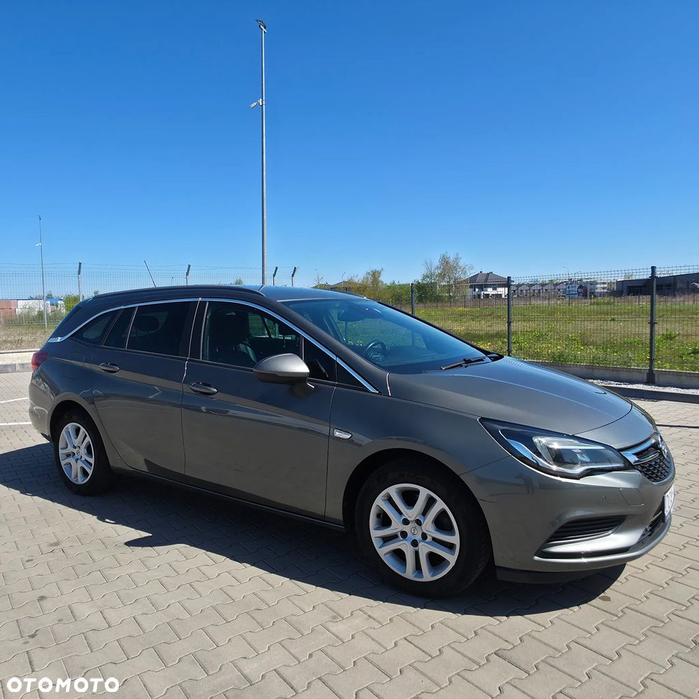 Opel Astra - 11