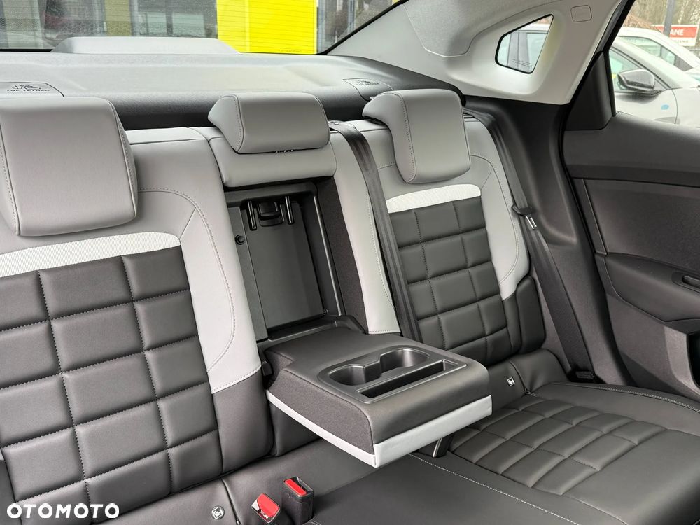 Citroën C4X 1.2 mHEV Max eDCT6 - 11
