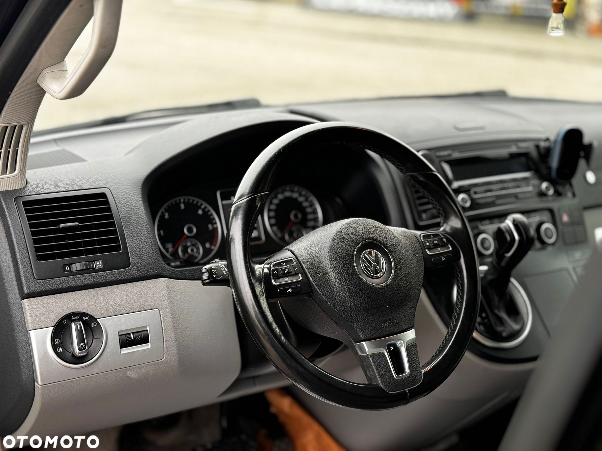 Volkswagen Multivan 2.0 BiTDI L1 Highline 4Motion DSG - 21