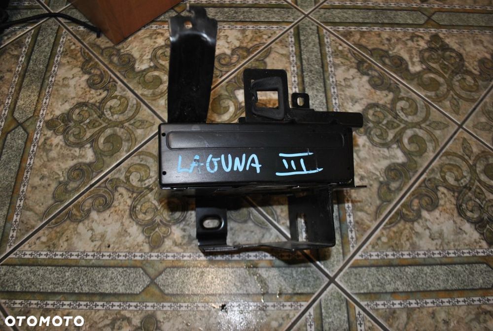 Tuner radia Laguna III - 1