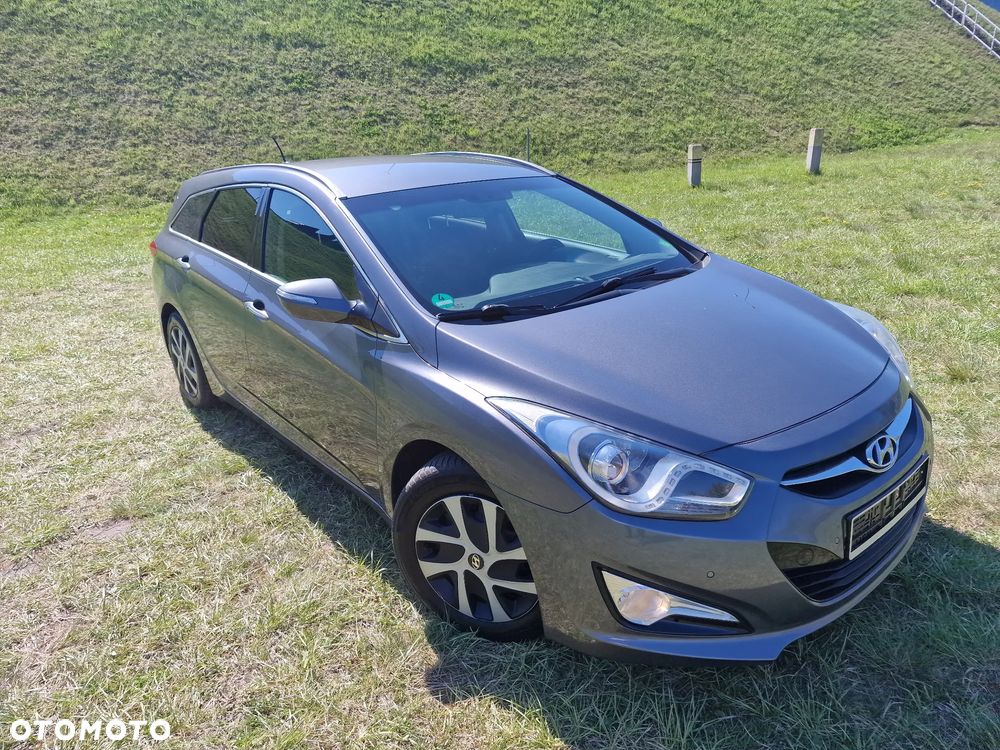 Hyundai i40 2.0 Premium - 11