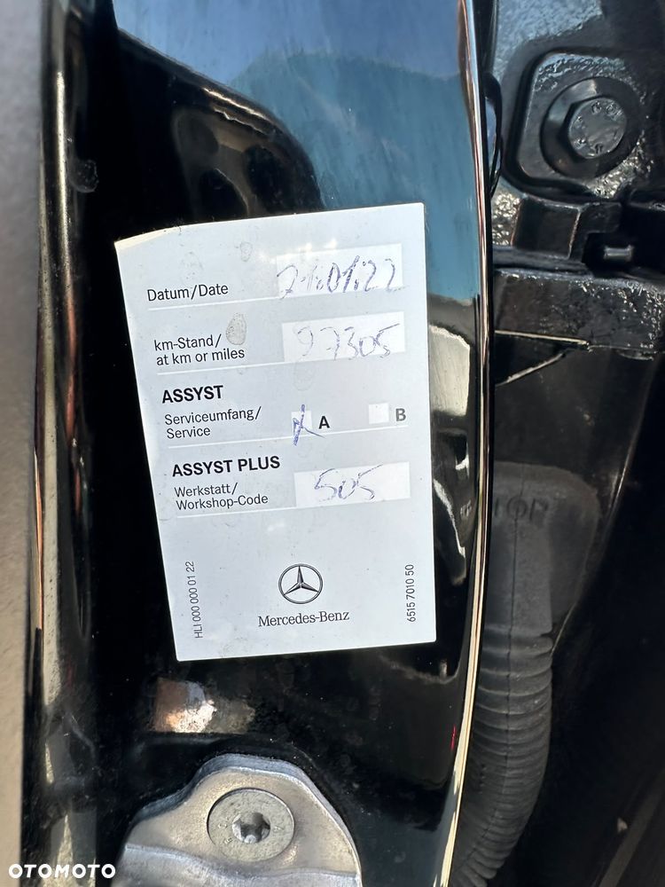 Mercedes-Benz CLA - 32