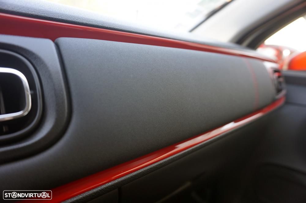 Citroën C3 1.2 PureTech Shine - 16