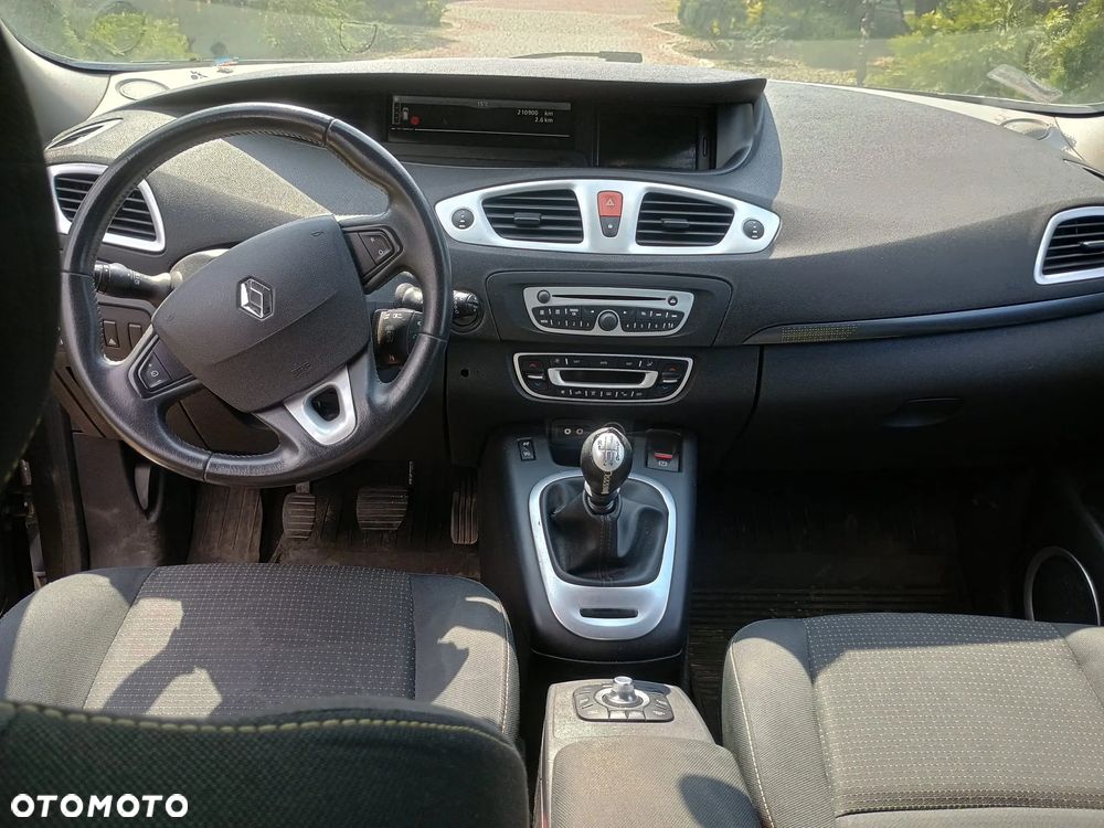 Renault Scenic dCi 130 FAP Luxe - 9