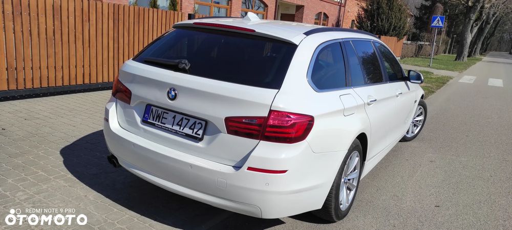 BMW Seria 5 520d Luxury Line - 16