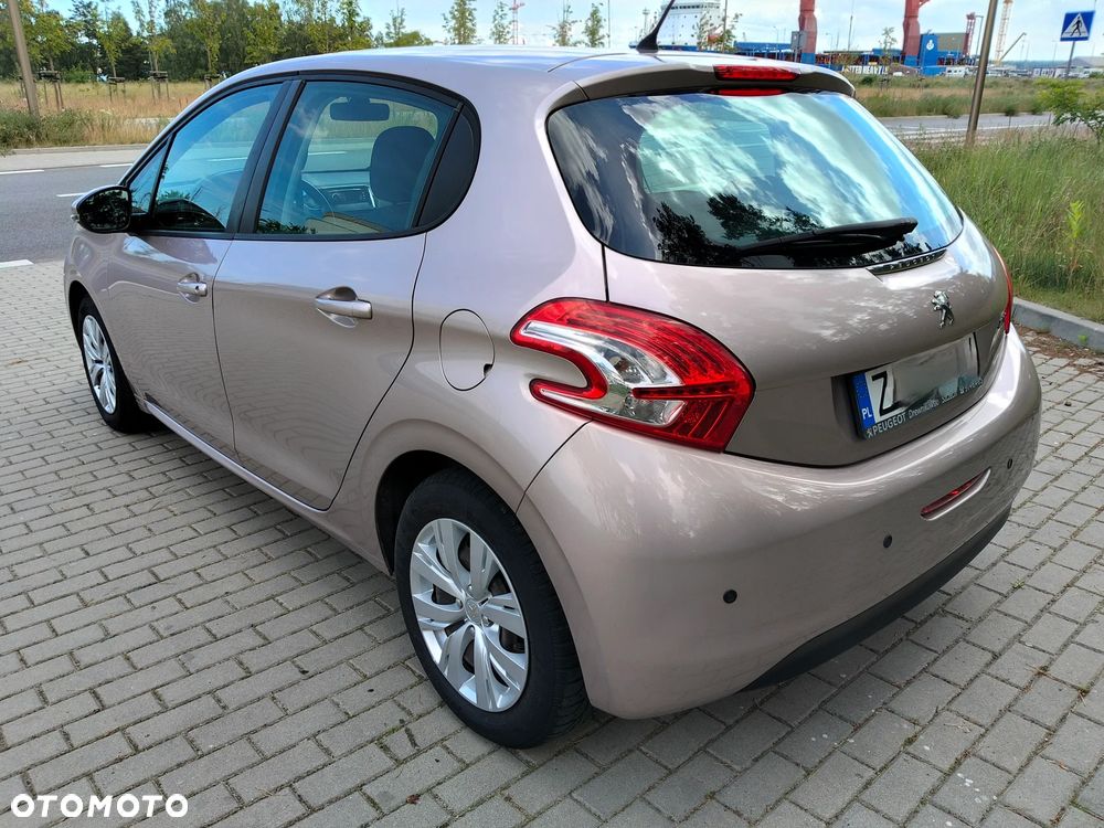 Peugeot 208 1.2 PureTech Active - 4
