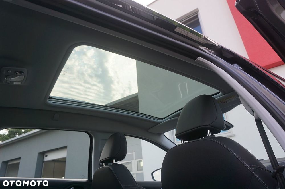 Peugeot 2008 1.6 BlueHDi Allure S&S - 8