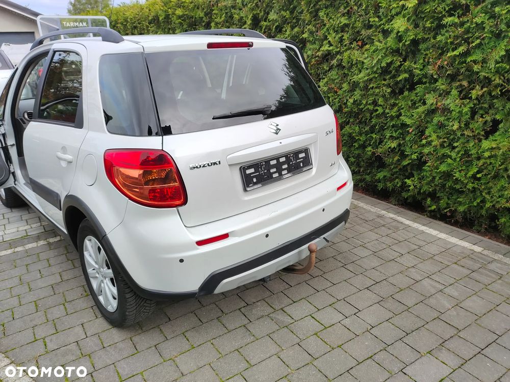 Suzuki SX4 1.6 Comfort 4WD - 6