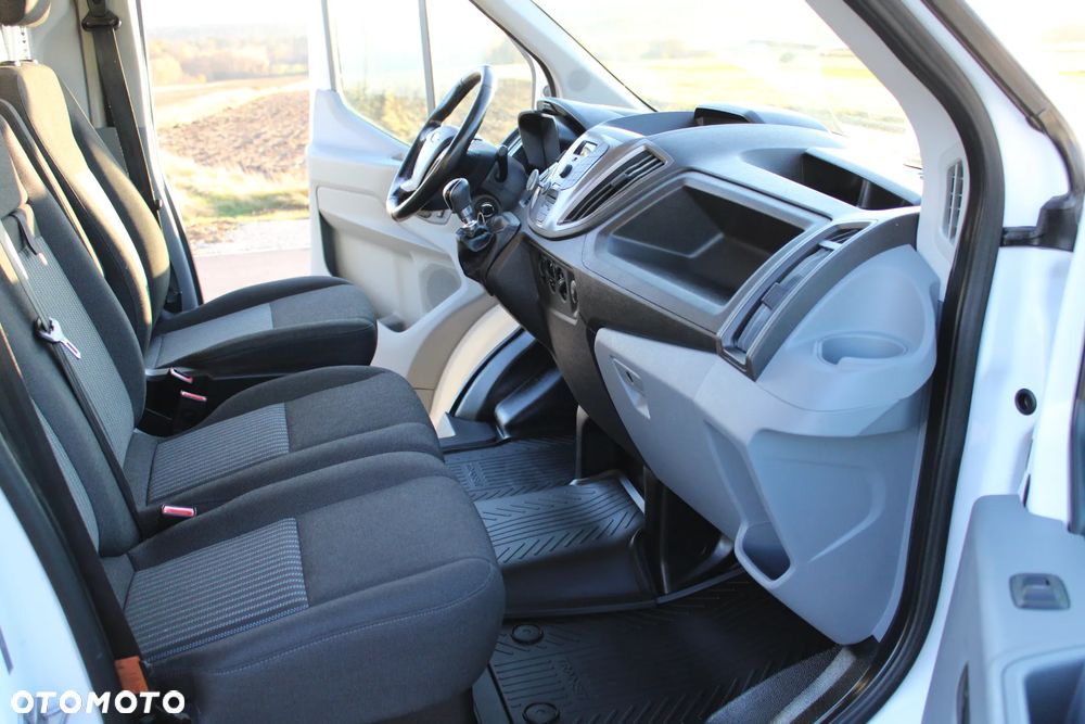 Ford Transit - 19