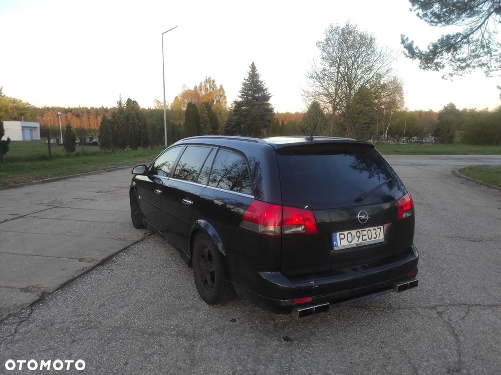 Opel Vectra ver-2-8-v6-opc - 6