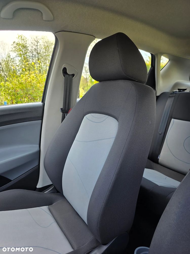 Seat Ibiza 1.4 16V Style 4YOU - 16