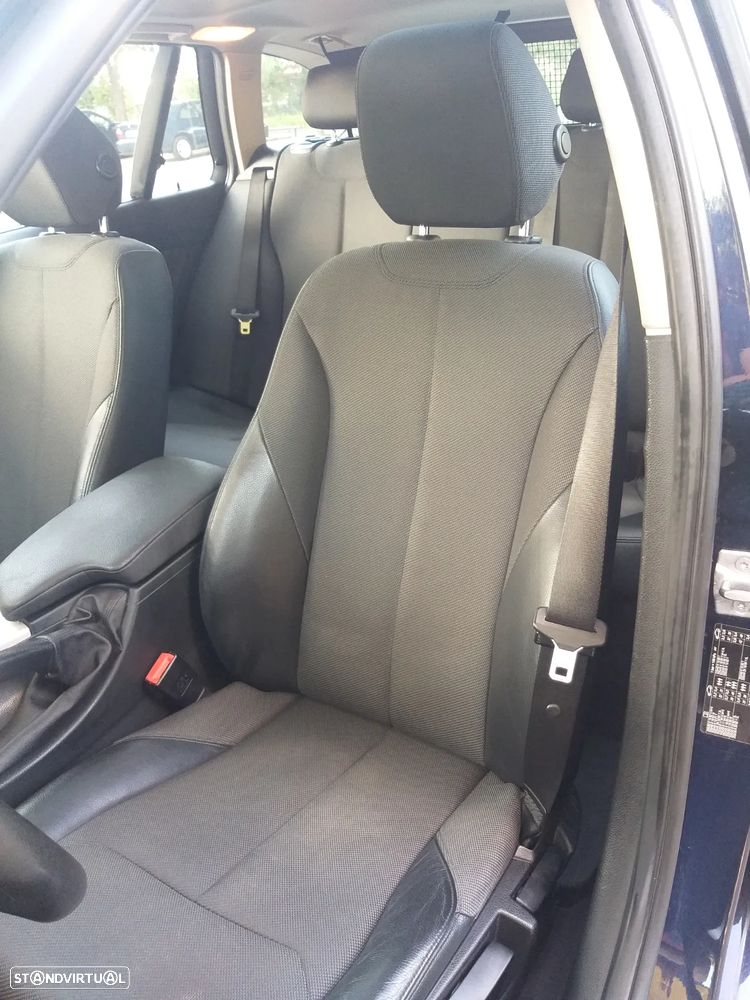 BMW 320 d Touring Advantage Auto - 25