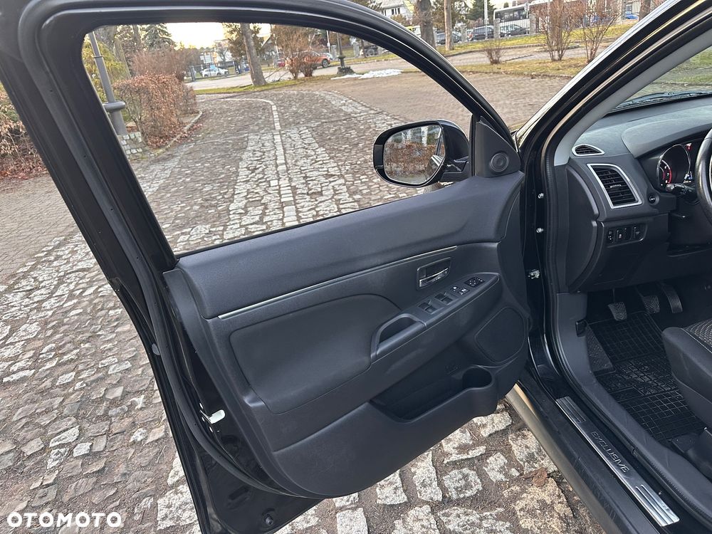 Mitsubishi ASX 1.6 2WD Plus - 14