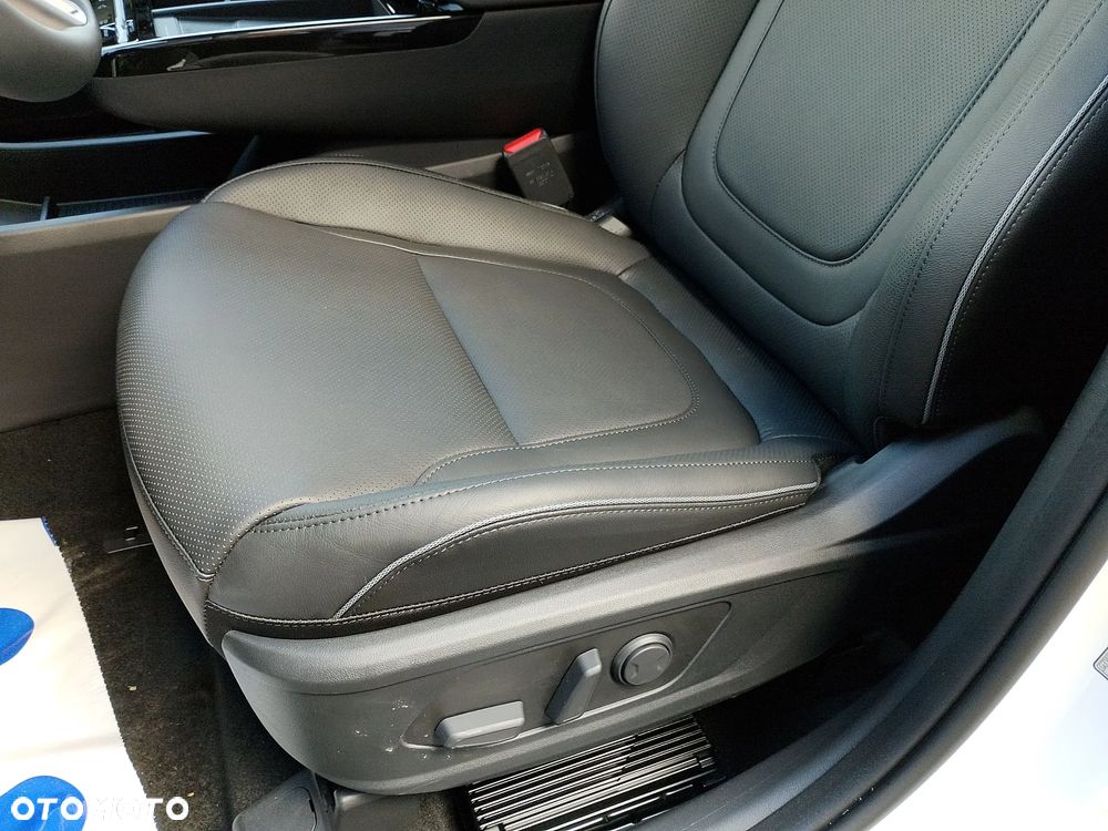 Hyundai Tucson 1.6 T-GDi HEV Platinum 2WD - 12