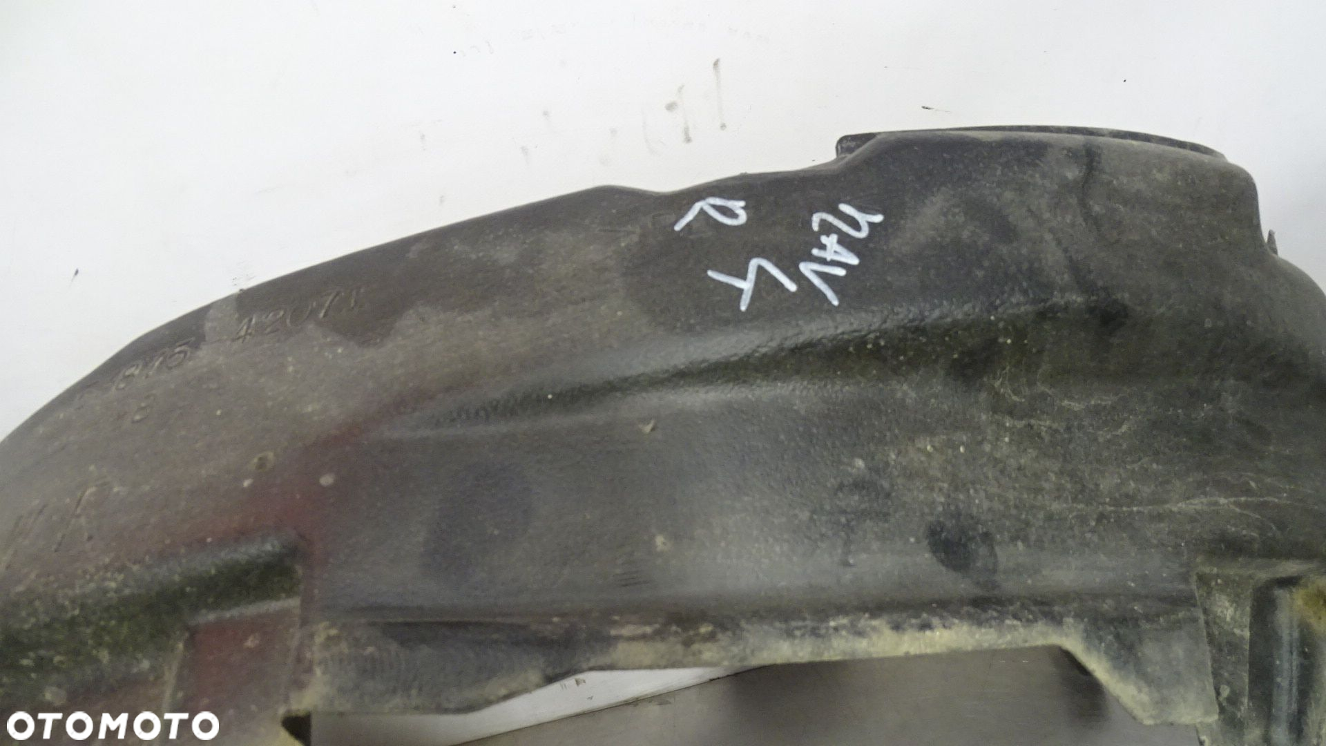 NADKOLE PRAWE PRZEDNIE TOYOTA RAV4 III 2.2D-CAT 53875-42071 - 2