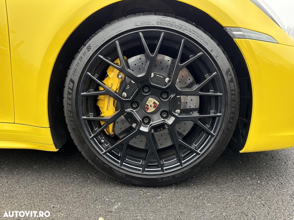 Porsche 911 Carrera S PDK - 15