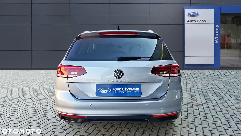 Volkswagen Passat 2.0 TDI EVO Business DSG - 9