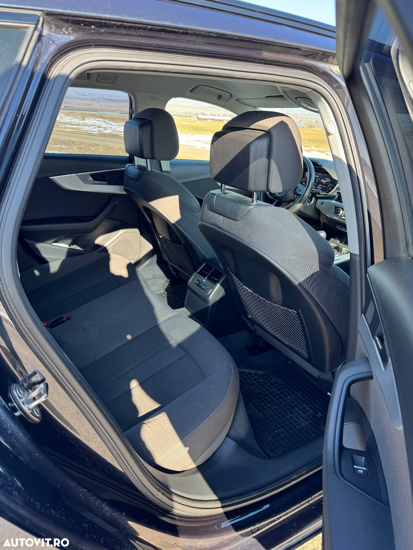Audi A4 2.0 TDI - 11