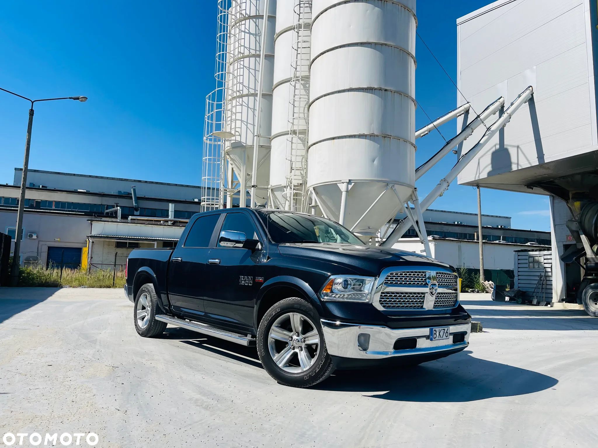 RAM 1500 Crew Cab Laramie - 1